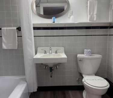 Bucksport Hotel | Bucksport Inn