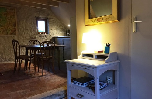 Chambourg-sur-Indre Cottage | Bucolic cottage by the river