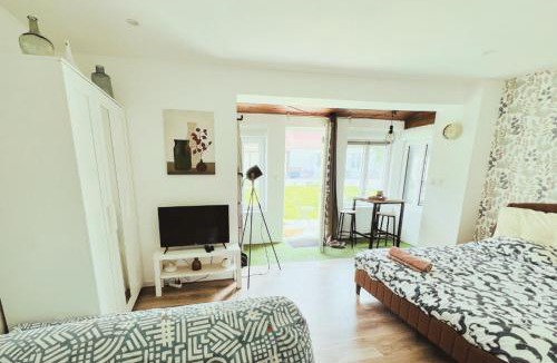 Amblainville House | Bucolique & Cosy studio