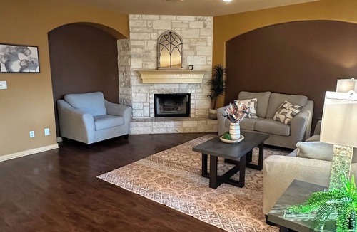 Buda House | Buda home - heart of the historic district. Pool, jacuzzi