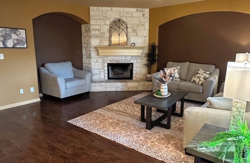 Buda House | Buda home - heart of the historic district. Pool, jacuzzi