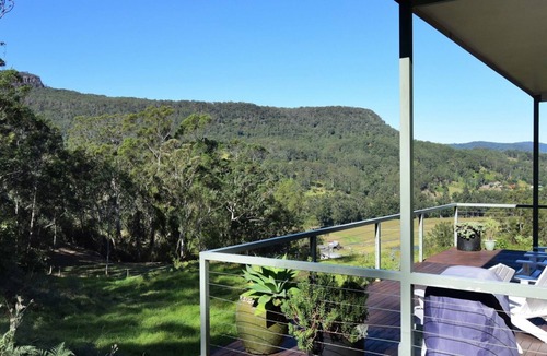 Upper Kangaroo River House | Budderoo - Unique with 270 degree views!