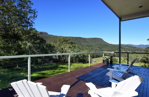 Upper Kangaroo River House | Budderoo - Unique with 270 degree views!