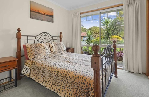 Seaford Villa | Buddha's Beach Retreat