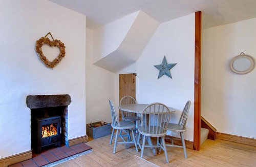 Kendal House | Buddy's Cottage