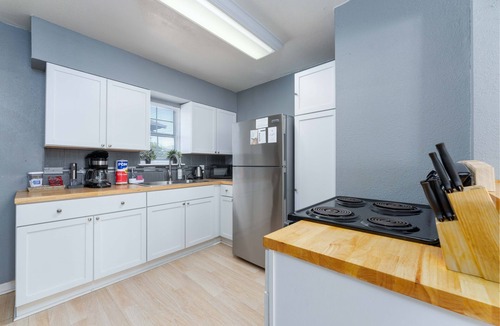 Del Mar House | Budget 2BDR-PetsOK-Extd Stays-WD-Central