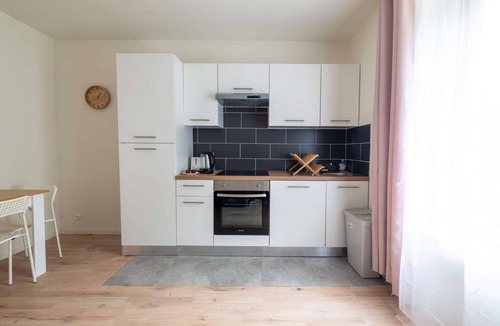 Charleville-Mezieres Apartment | Budget apart downtown with parking