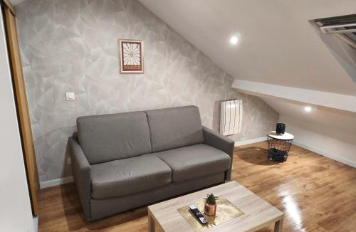 Charleville-Mezieres Apartment | Budget apart with parking