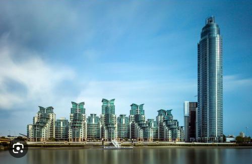 Vauxhall House | Budget,Cosy Double Bedroom - Shared Bathroom