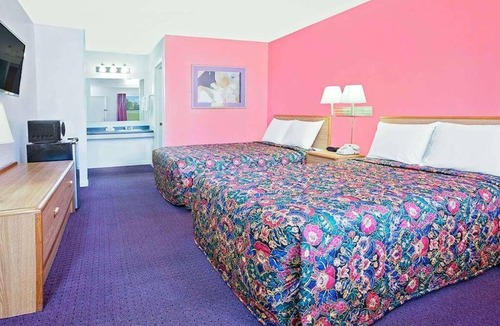 Muskogee Hotel | Budget-friendly Accommodation at Knights Inn Muskogee! 2 Convenient Units