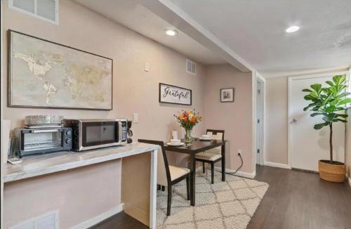 Auburn Apartment | Budget-Friendly Auburn Retreat
