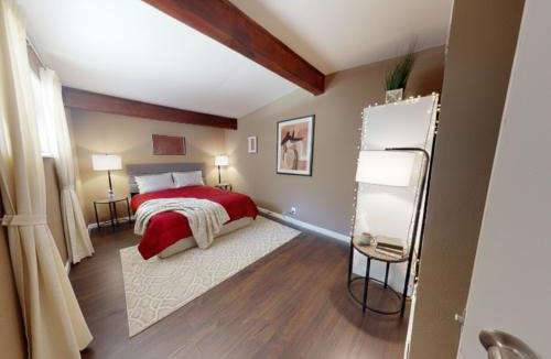 Auburn Apartment | Budget-Friendly Auburn Retreat
