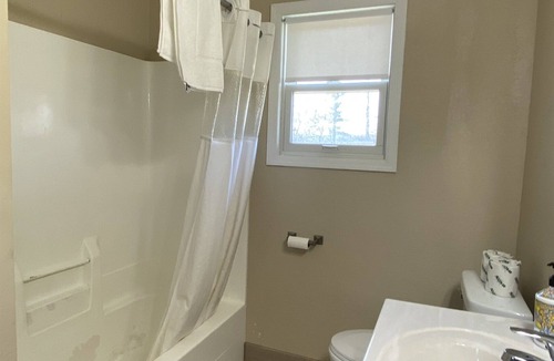 Prescott House | Budget-Friendly Comfort