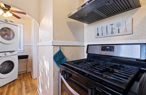 Garfield House | Budget Friendly Dog Friendly Cute Clean Charming