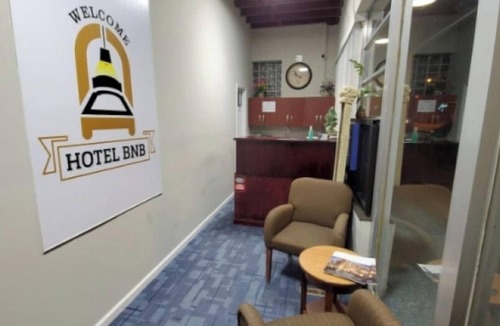 South Loop Apartment | Budget-Friendly Room| Free Coffee | Downtown