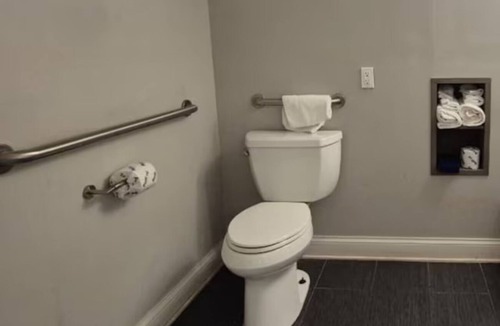 Merrillville Hotel | Budget-Friendly Stay in Merrillville near US-30 | Easy Highway Access