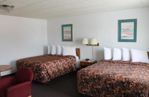 Sault Ste. Marie Hotel | Budget Host Crestview Inn