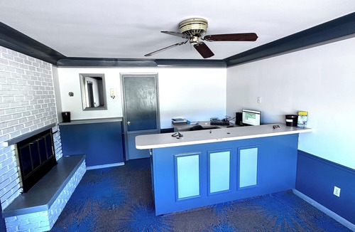 Manistique Hotel | Budget Host Inn Manistique