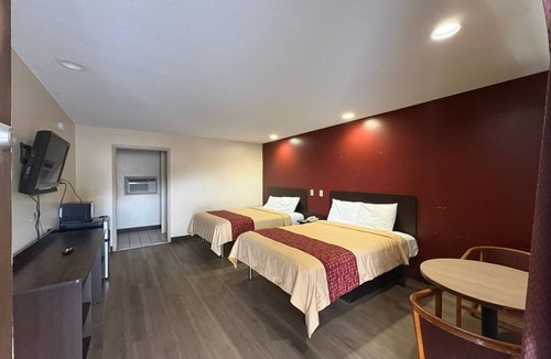 Fellowship Hotel | Budget Host Inn Ocala Near I-75 By Hotel O