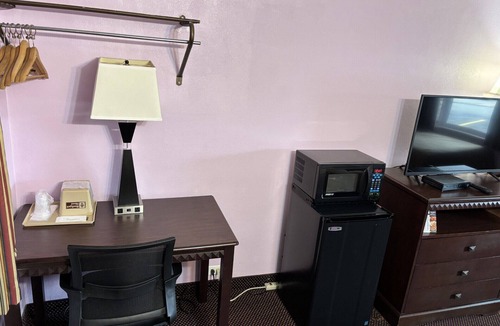 Somerset Hotel | Budget Host Inn Somerset