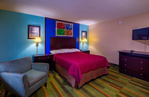 Gilman Hotel | Budget Host Inn