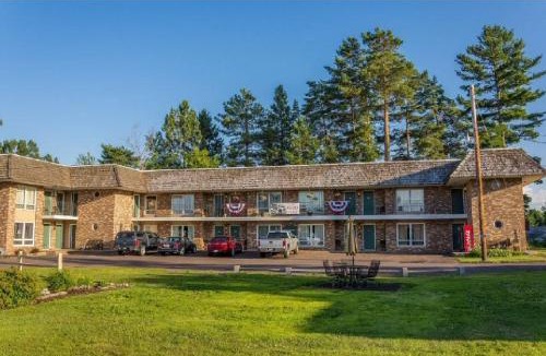 Ironwood Hotel | Budget Host Inn