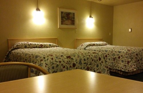 Byers Hotel | Budget Host Longhorn Motel