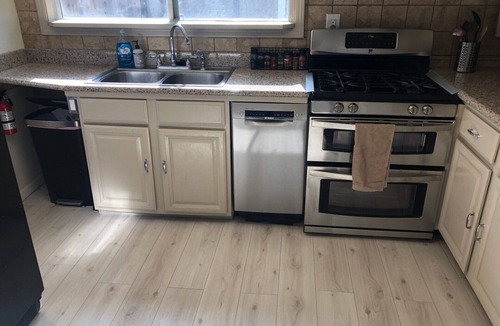 Las Lomas Cottage | Budget house with yard