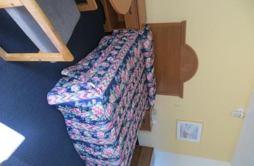 Adair Hotel | Budget Inn Adair