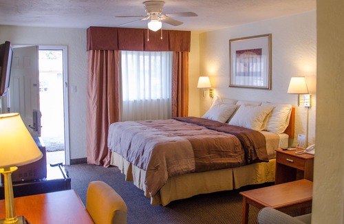 Colby Hotel | Budget Inn and Suites Colby