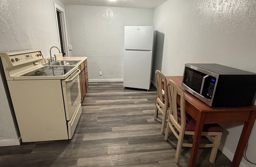 Old Farm District Hotel | Budget Inn Bend