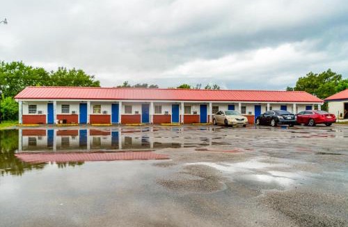 Palestine Hotel | Budget Inn By OYO Palestine TX Hwy 79