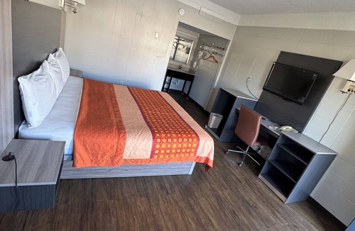 Carthage Hotel | Budget Inn Carthage