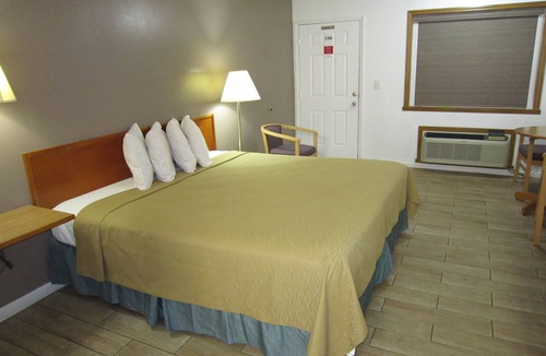 Cassville Hotel | Budget Inn Cassville