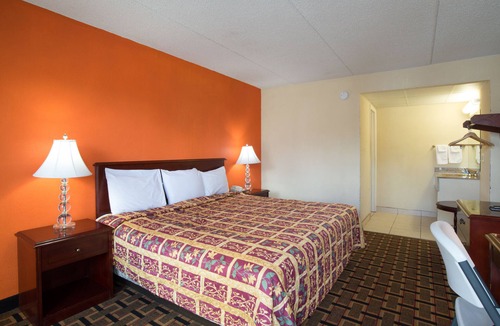 Cocoa West Hotel | Budget Inn Cocoa