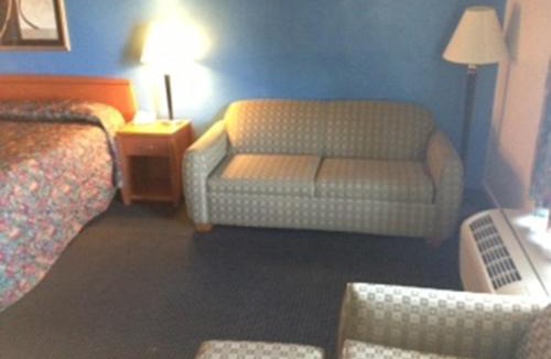 Madison Hotel | Budget Inn - Madison