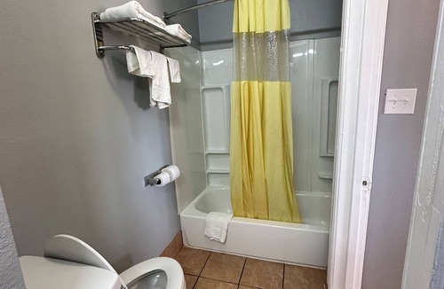 Magnolia Hotel | Budget Inn Magnolia