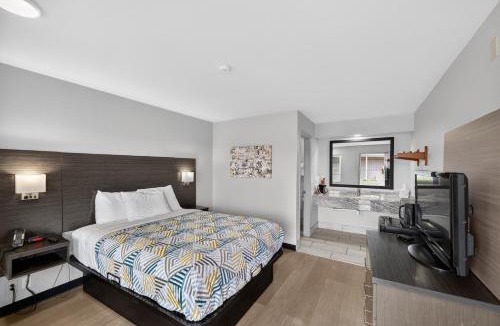 Muskogee Hotel | Budget Inn Muskogee