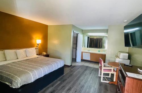 Pulaski Hotel | Budget Inn Pulaski