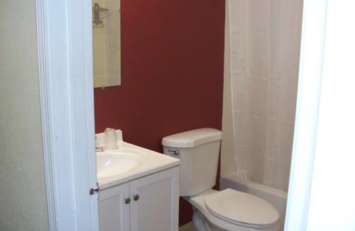 Wall Township Hotel | Budget Inn & Suites