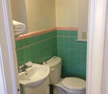 Green River Hotel | Budget Inn