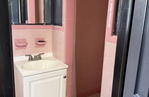 Mays Landing Hotel | Budget Inn