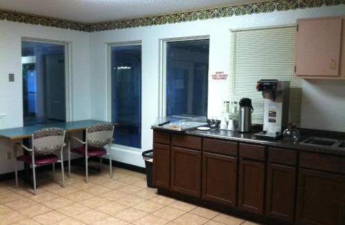 Wentzville Hotel | Budget Inn Wentzville