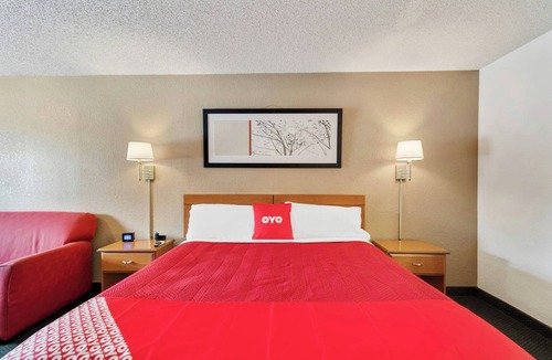 Junction Hotel | Budget Lodge Near I-10 – Pet-Friendly, Comfortable, Convenient & Clean