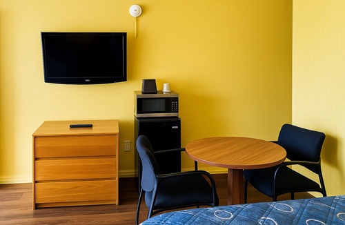 Mitchell Hotel | Budget Motel Granite City/St Louis Area