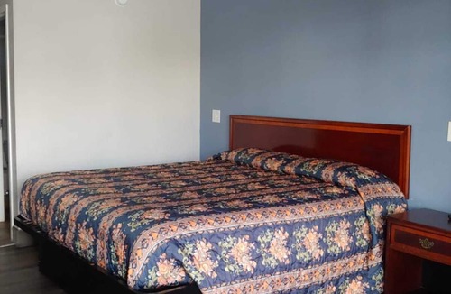 Decatur Hotel | Budgetel Inn & Suites
