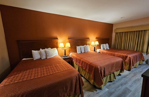 Hearne Hotel | Budgetel Inn & Suites
