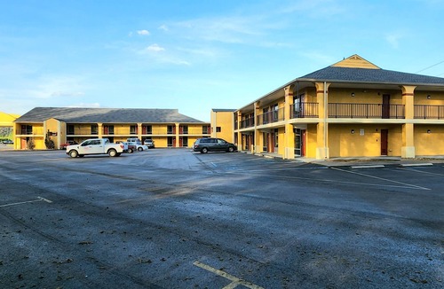 Scottsboro Hotel | Budgetel Inn