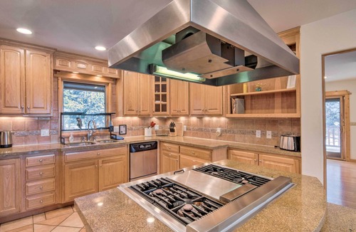 Buena Vista Cottage | Buena Vista Oasis w/Mtn Views, 3 Mi to Dtwn!