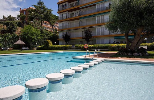 Lloret de Mar Apartment | Buenos Aires by Interhome